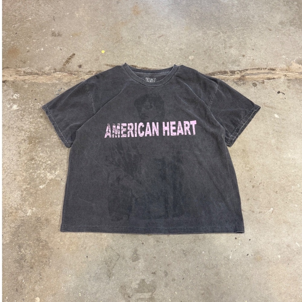 Benson Boone American Heart Tour T-Shirt Faded Black Pink Graphic Large Concert